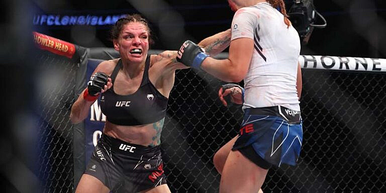 UFC 283 Lauren Murphy Vs Jessica Andrade 1/21/2023